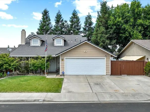 64 Obsidian Dr, Oakdale, CA 95361