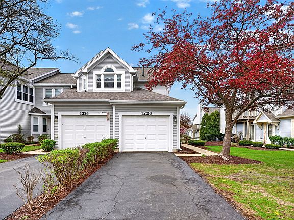 3rd image of 1226 Rhodes Ln #1226