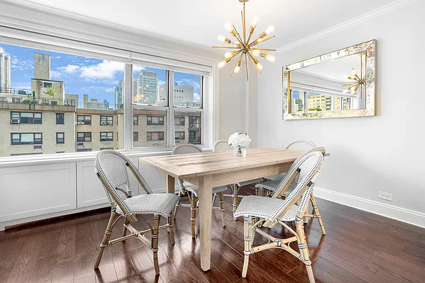 Sold by Compass | media 2