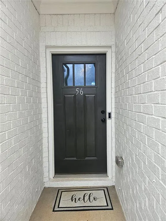 3 bed, 2.5 bath, 1774 sqft, $2,350 — Photo 2