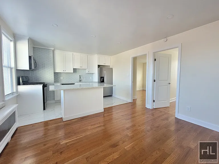 6921 6th Ave #2 — Photo 9