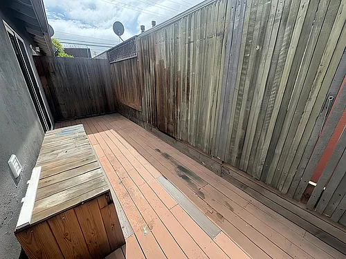 5571 Margaret Ave — Photo 13