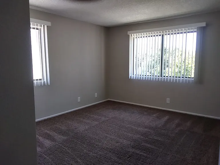 17740 Scherzinger Ln — Photo 17
