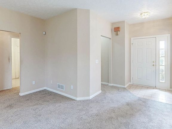 5th image of 8508 Waterside Dr