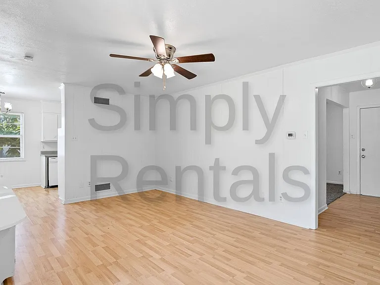 3500 Nashville Ave — Photo 14