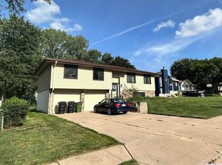 809 Kilkinny Cir, Papillion, NE 68046