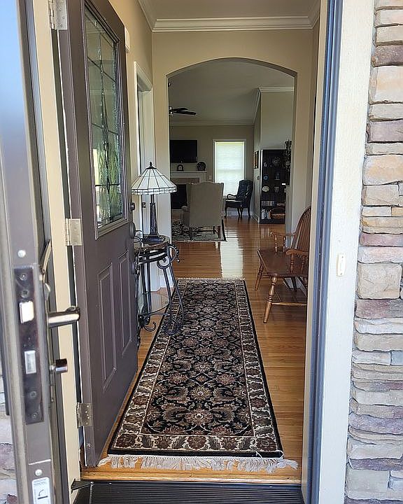 1st image of 22 Whitney Dr