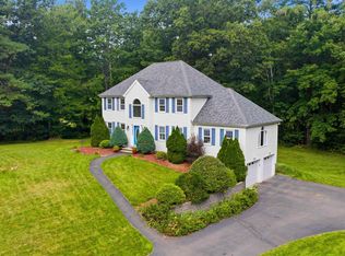 9 Alexandra Drive, Pelham, NH 03076