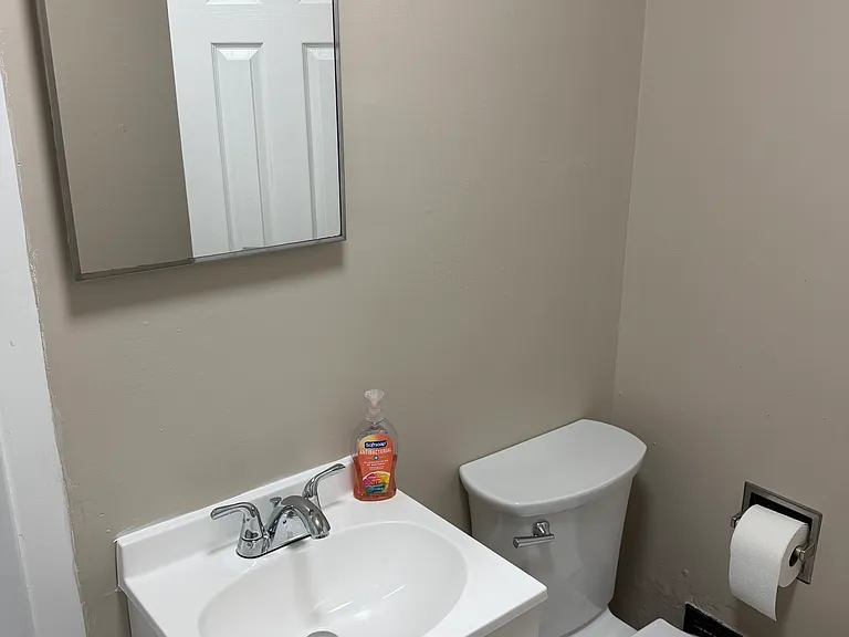 166 Greene St #166 — Photo 6