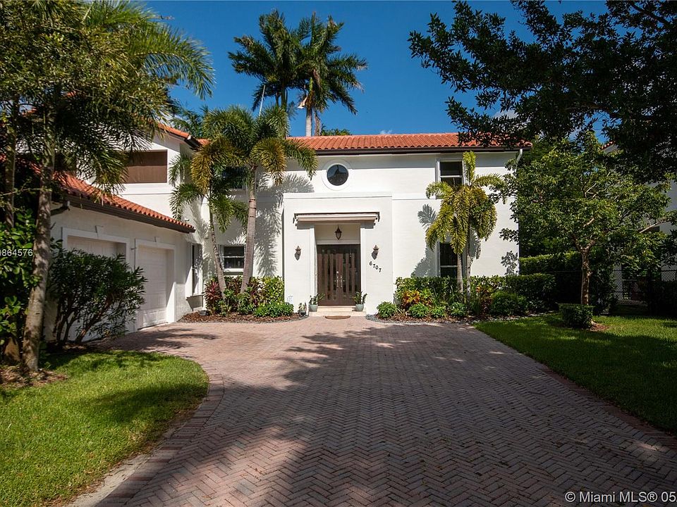 1st image of 6707 Poinciana Ct