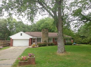 349 Lynn Ave, Ionia, MI 48846