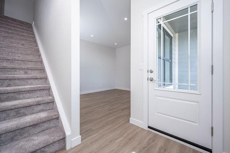 Calgary Townhouse for rent - 3 Bedrooms — photo 19