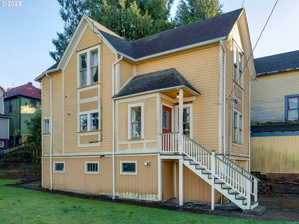 150 Lincoln St, Astoria, OR 97103