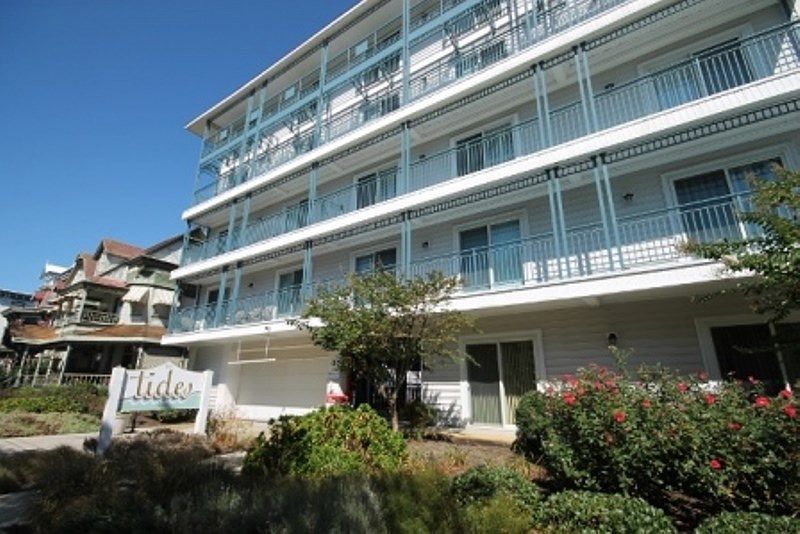 1st image of 5 Jackson St APT 206