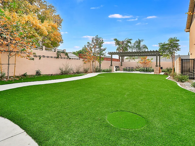 3092 Acebo Dr — Photo 25