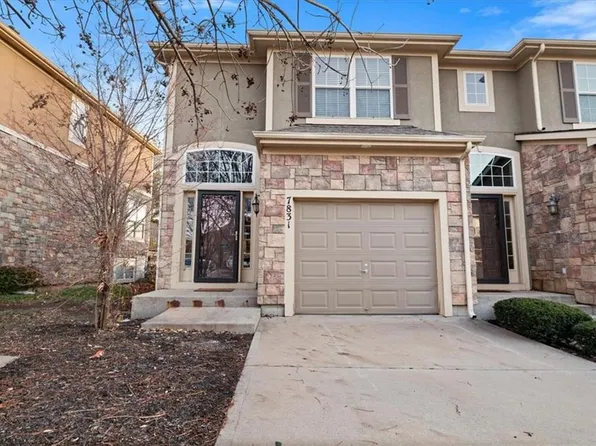 7831 W 158th Ct, Overland Park, KS 66223