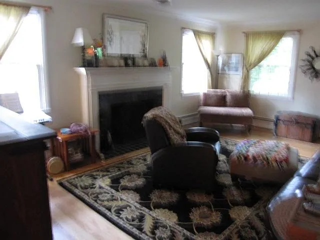 4708 Roland Ave #1 — Photo 3