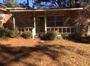 1309 College Ave, Blackshear, GA 31516