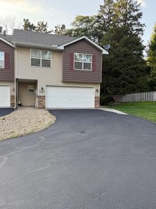 2054 Shryer Ct E, Saint Paul, MN, 55109