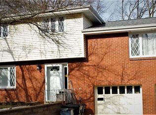 1125 Sarah St, Bethel Park, PA