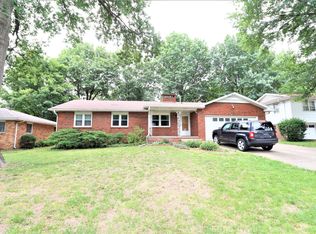 3240 N Delaware Ave, Springfield, MO 65803