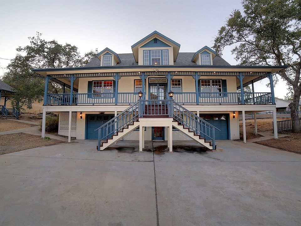 1st image of 30058 Horseshoe Dr