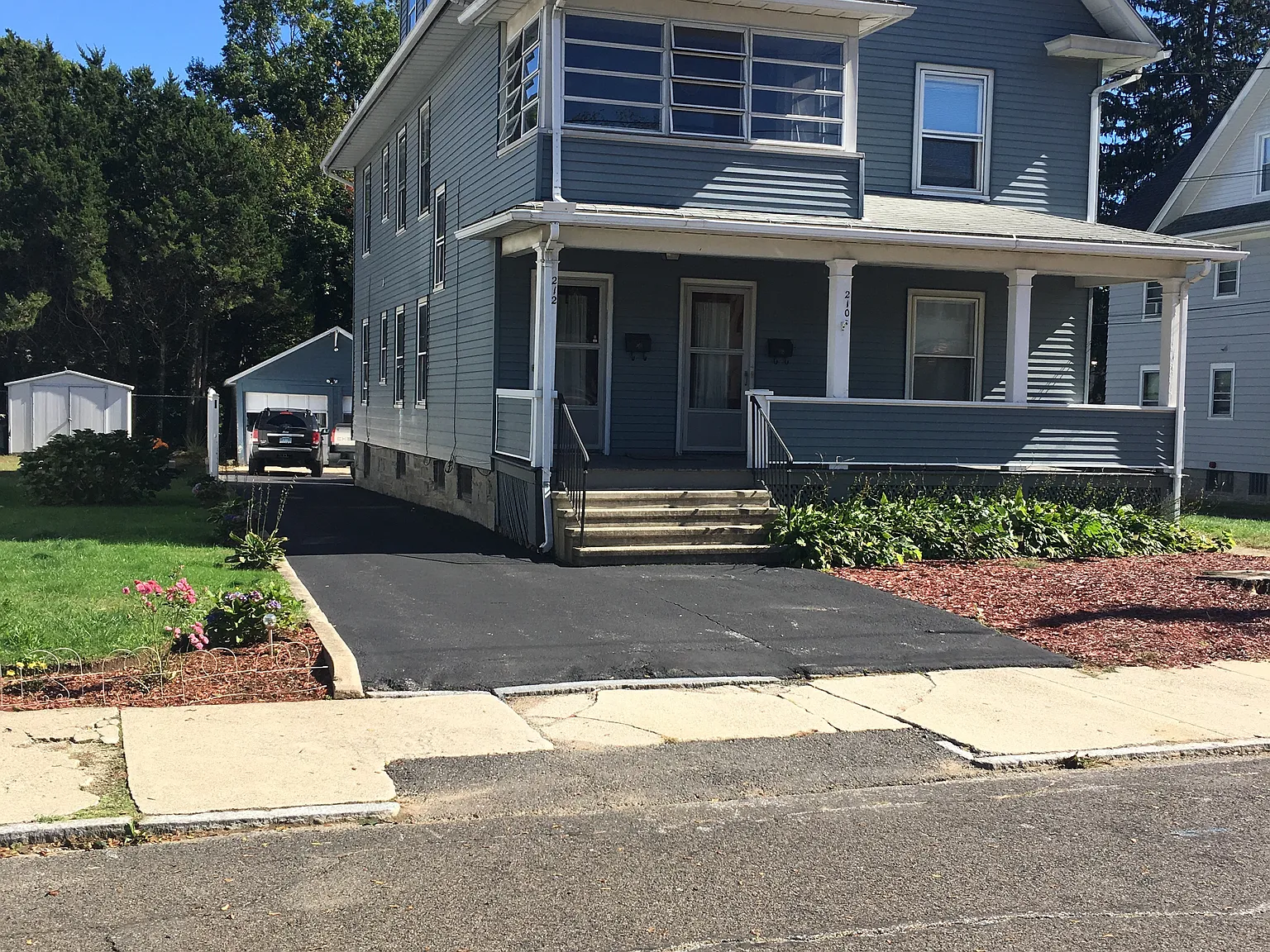2 bed, $2,100 — Photo 2