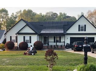 104 Shepherd Dr, Benson, NC 27504