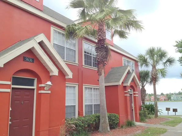 9638 Lake Chase Island Way, Tampa, FL 33626