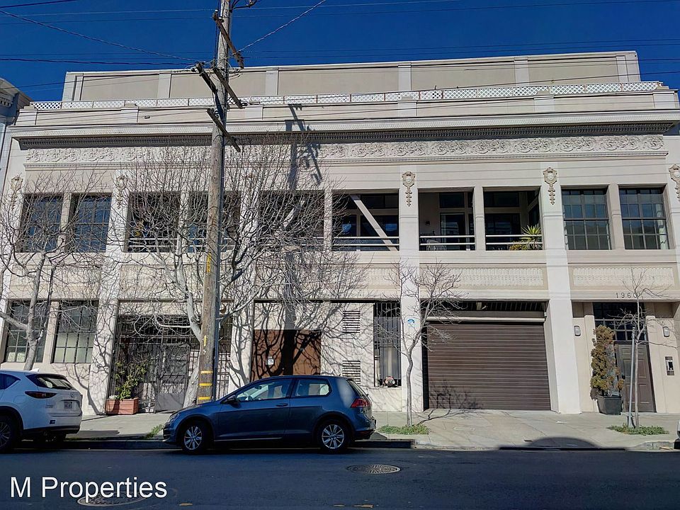 1st image of 1960 Hayes St APT 11