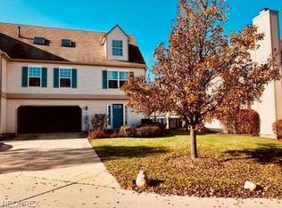 803 Heath Ln, Streetsboro, OH 44241