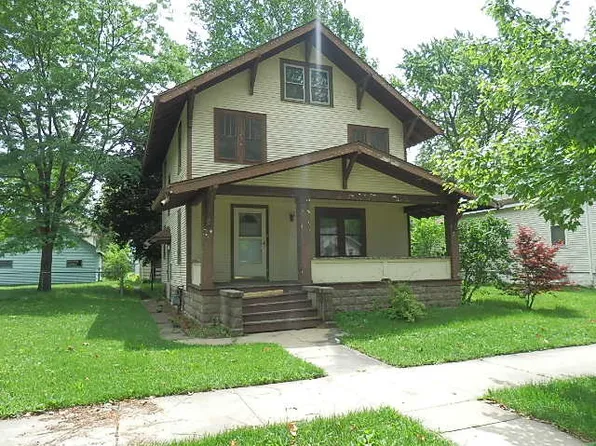 552 S Myrtle Ave, Kankakee, IL 60901