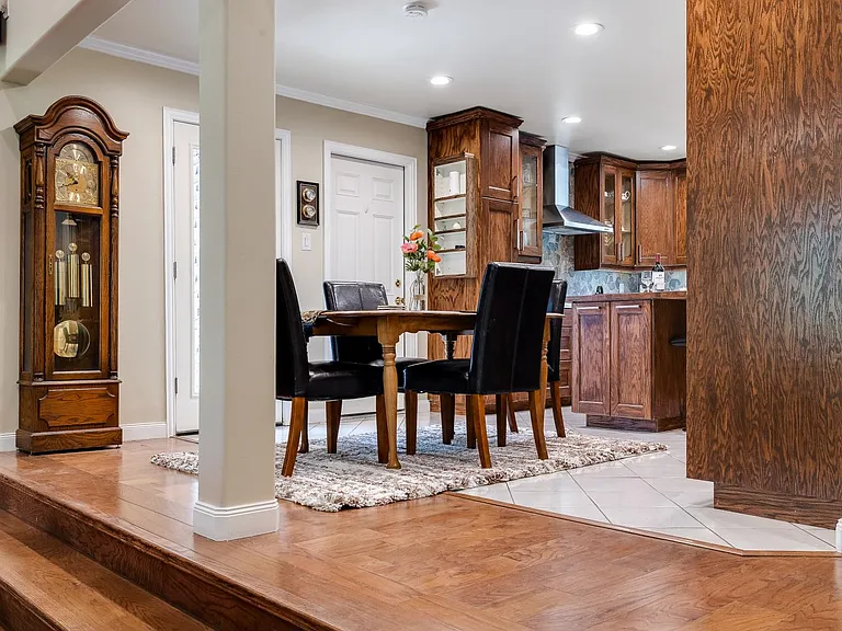 433 Ensign Ln — Photo 21