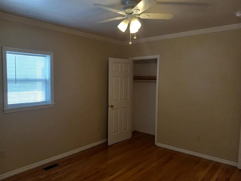 7074 Sutherland Ave — Photo 7