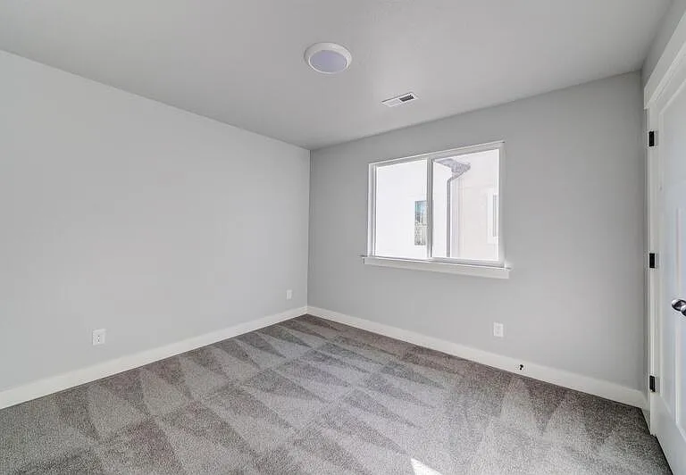 13893 S Little Ridge Ln #ACROSS FROM LAUNDRY — Photo 22