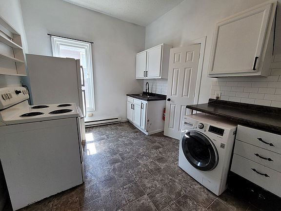 5th image of 500 C Ave NW Unit A
