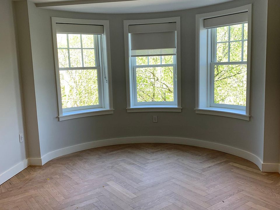 2nd image of 13 Commonwealth Ave #507