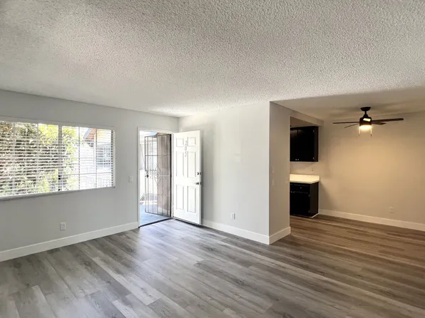 1090 Newport Avenue, 1090 Newport Ave APT 205, Long Beach, CA 90804