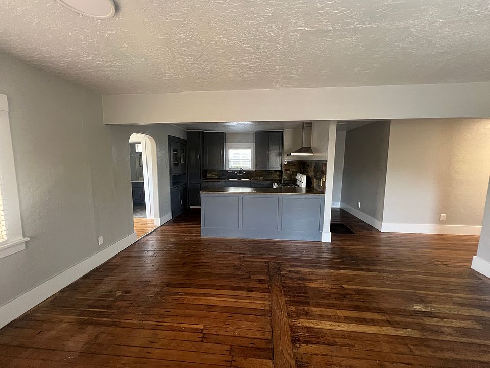 1st image of 1740 West Ave