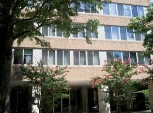 925 25th St NW, Washington, DC 20037