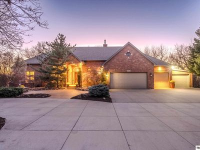 1227 Pinewood Dr, Blair, NE, 68008