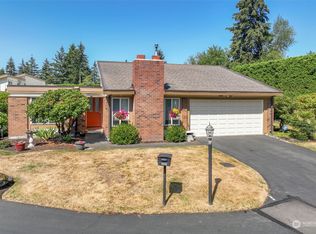 15970 NE 15th St #13, Bellevue, WA