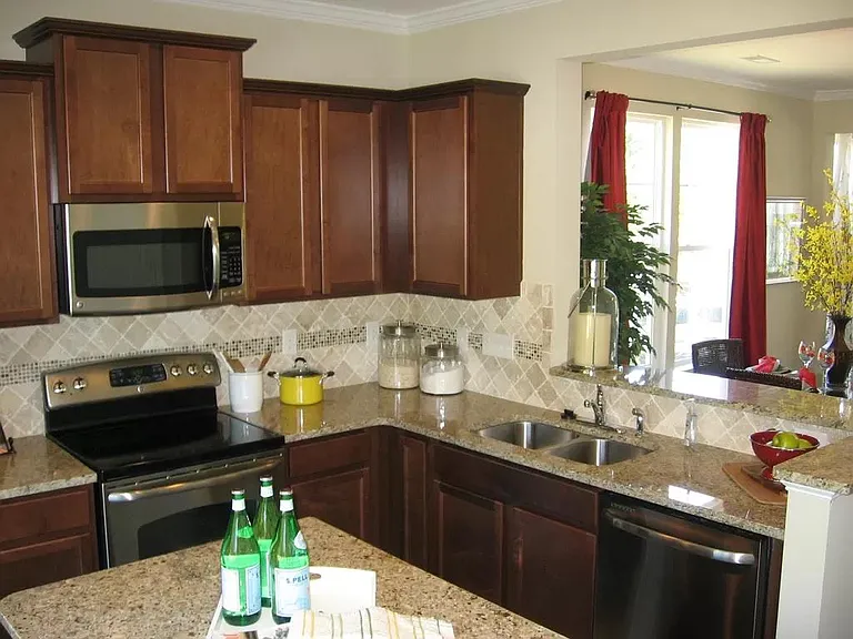 442 Hofman Ct — Photo 15
