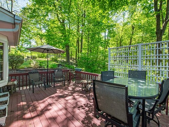 2nd image of 45 Lakeside Trl
