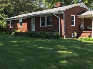 1399 Ruby Spencer St, Newton, NC 28658