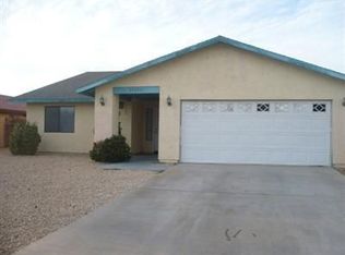 14134 Rivers Edge Rd, Helendale, CA 92342