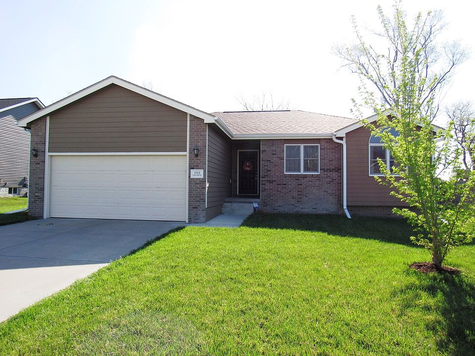 1st image of 1004 Birchwood Dr