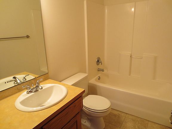 3rd image of 50841 230th St