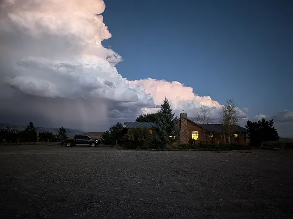 471 W 2100 S, Oakley, ID 83346