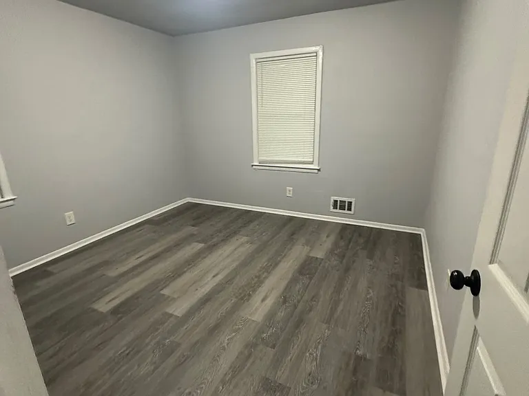 400 Greenhill Way — Photo 22
